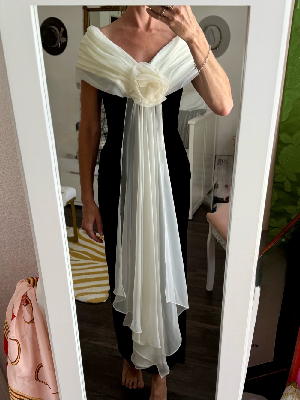 Vintage Jessica McClintock Black White Rosette Gown Prom Formal 4